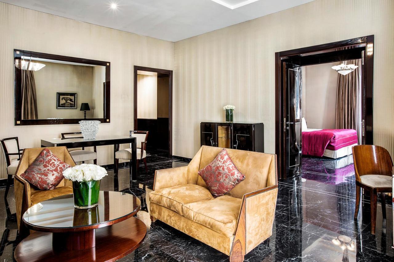 Baglioni Hotel Regina - The Leading Hotels Of The World Rome Exterior photo Suite