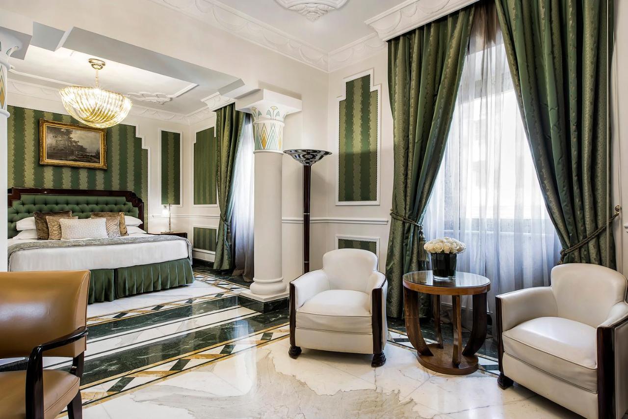 Baglioni Hotel Regina - The Leading Hotels Of The World Rome Exterior photo A suite at the hotel