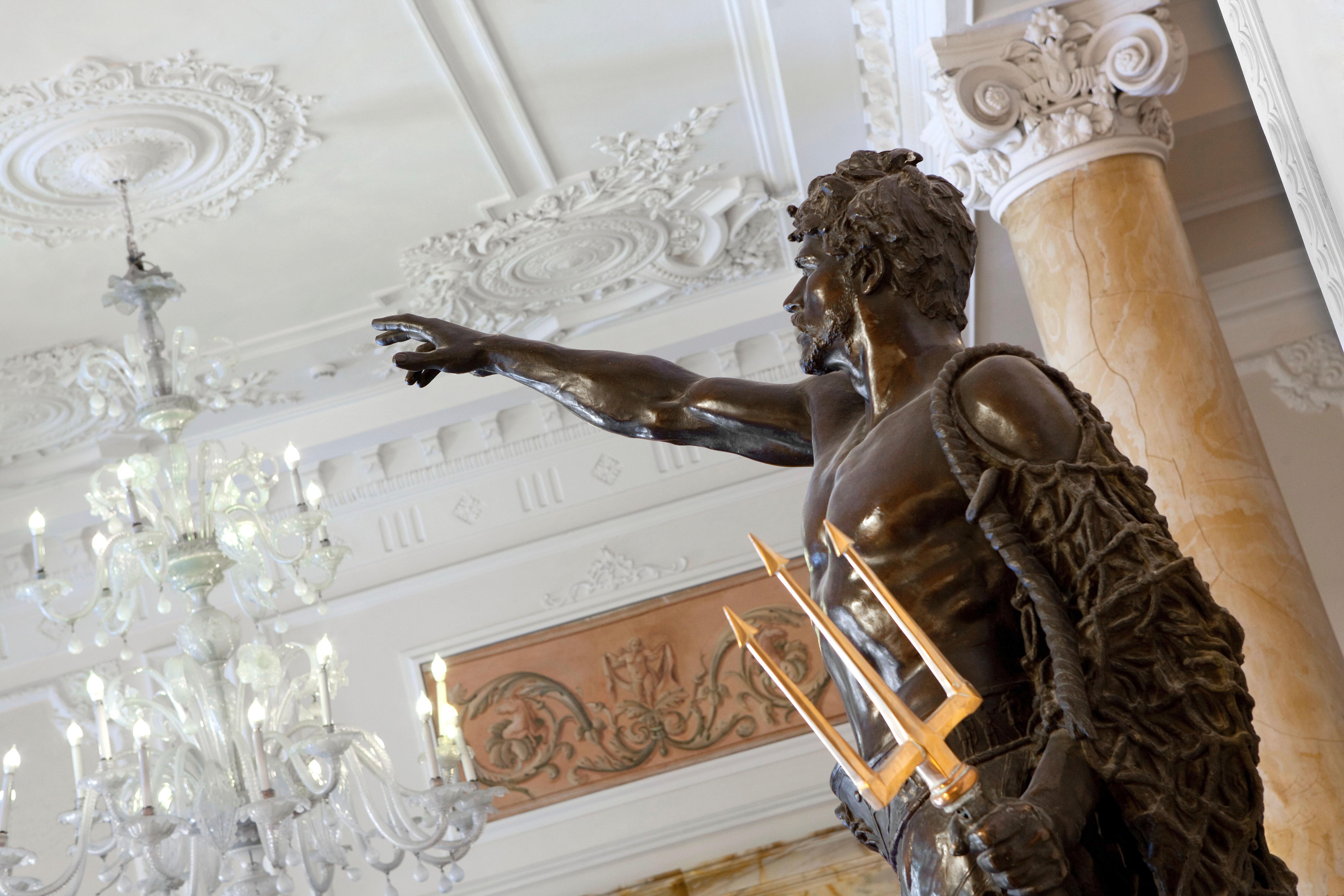 Baglioni Hotel Regina - The Leading Hotels Of The World Rome Exterior photo Statue of Apollo