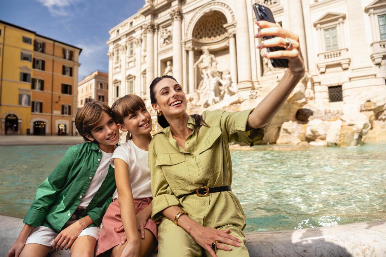 Baglioni Hotel Regina - The Leading Hotels Of The World Rome Exterior photo Selfie